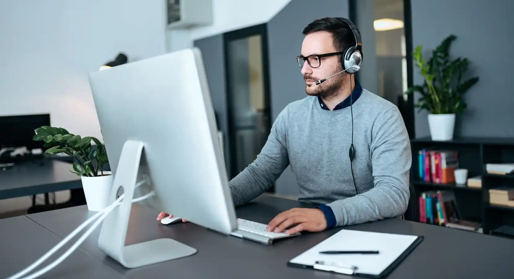 Бажаєте отримати консультацію щодо розробки?